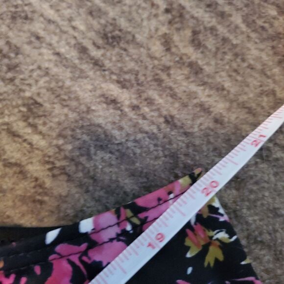 Beautiful ladies shell size large - Picture 8 of 9